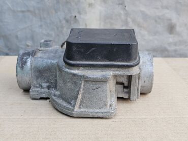 Датчики, сенсоры, предохранители: Расходомер Seat 1990 г., Б/у, Оригинал, Германия — 7