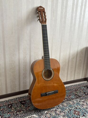 Klassik gitaralar: Klassik gitara, Yeni, Pulsuz çatdırılma -da lalafo.az — 10 Klassik gitaralar: Klassik gitara, Yeni, Pulsuz çatdırılma — 10