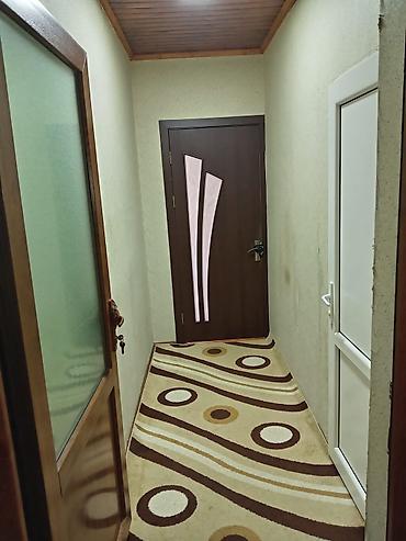 Həyət evləri və villaların satışı: Bülbülə qəs. 7 otaqlı, 130 kv. m, Kredit yoxdur, Orta təmir — 10