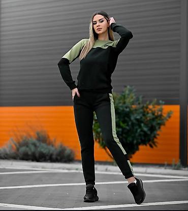 Trenerke: Muške komplet trenerke M, L, XL, 2XL Cena 3000 dinara Ženske komplet — 13