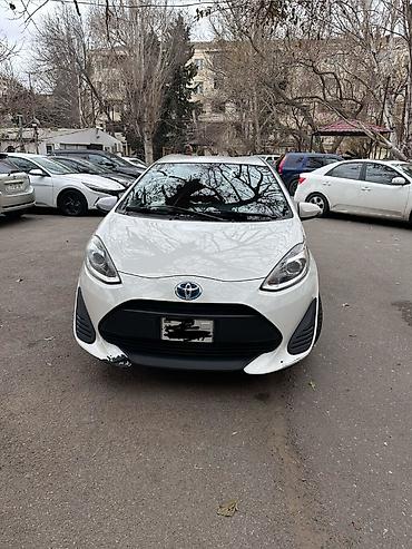 5 1: Toyota Aqua: 1.5 l | 2018 il — 3