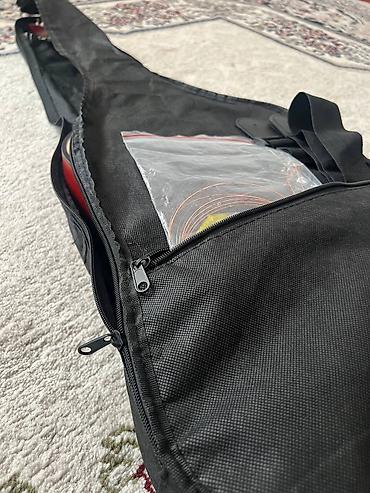 Гитары: Акустическая гитара с комплектом аксессуаров. Особенности: - — 4