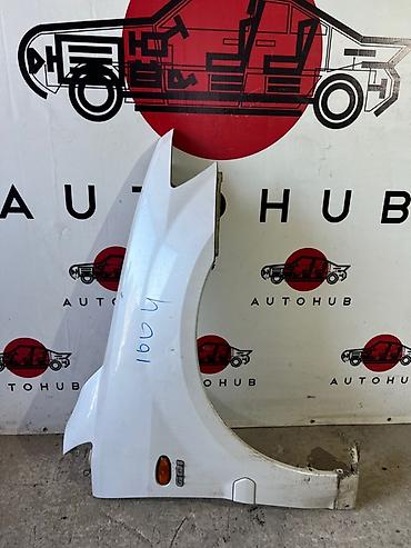 б у авто: Крыло Mitsubishi Chariot 2 2003 прав. (б/у) — 1