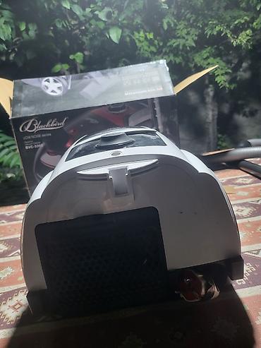 logitech g pro x superlight 2: Ağ qara rəngdədir.Super işləyir Prablemi:matoru işləmir xərci 30:80Azn — 2