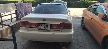 Транспорт: Honda Accord: 2002 г., 2 л, Автомат, Бензин, Седан — 2