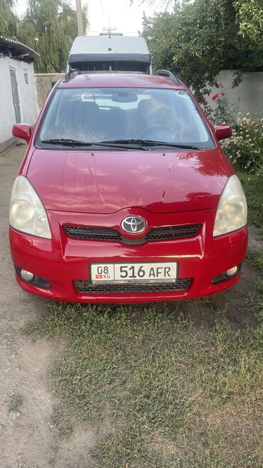 меняю на дом: Toyota Corolla Verso: 2007 г., 2.2 л, Механика, Дизель, Минивэн