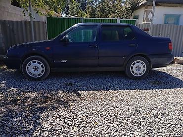голф вента: Volkswagen Vento: 1993 г., 2 л, Механика, Бензин, Седан — 3