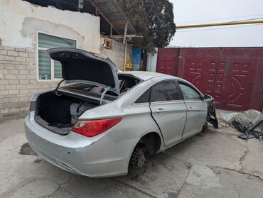 Hyundai: Hyundai Sonata: 2011 г., 2 л, Автомат, Газ, Седан