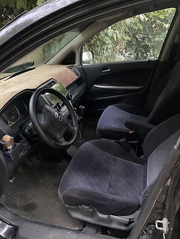 ск шерой: Honda Stream: 2001 г., 2 л, Механика, Бензин, Универсал — 4