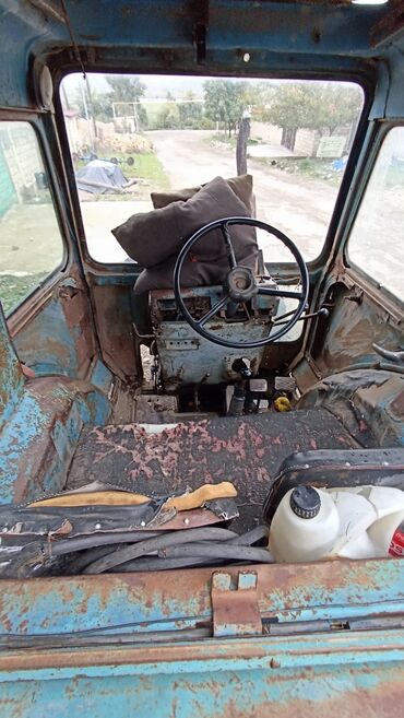 задняя фара в багажник ниссан примера р11: Traktor (Kabinalı, arxa təkərli) Məhsul təsviri: - Kabinalı klassik