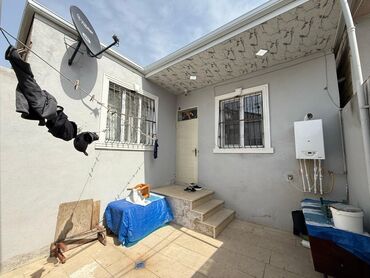 ev almaq 2 otaqlı: 3 комнаты, 70 м², Нет кредита, Средний ремонт