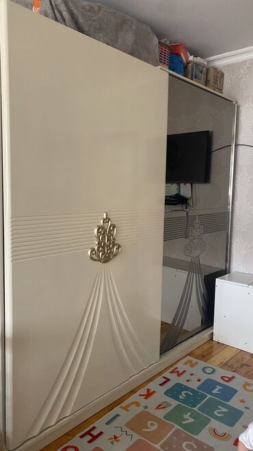 1 nəfərlik çarpayı: İkinəfərlik çarpayı, Dolab, İşlənmiş