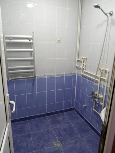 Uzunmüddətli kirayə mənzillər: 20 yanvar metrosunun çıxışı,5 mərtəbənin,3- cü mertebesində, 2 — 8