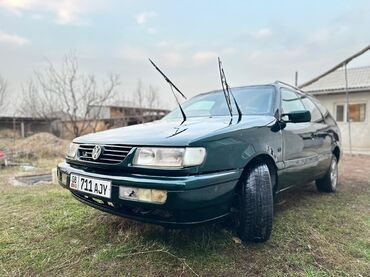 Volkswagen: Volkswagen Passat Variant: 1994 г., 2 л, Механика, Бензин, Универсал — 6