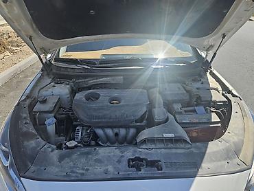 камри 75 2022: Hyundai Sonata: 2018 г., 2 л, Автомат, Газ, Седан — 2