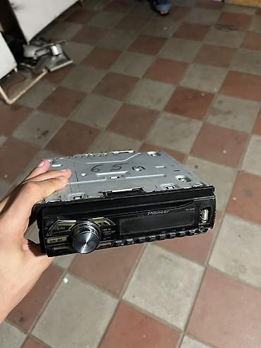 ses guclendirici satisi: Pioneer DEH-1550UB avtomobil maqnitolası maşınım üstdə gəlib yaxşı — 6