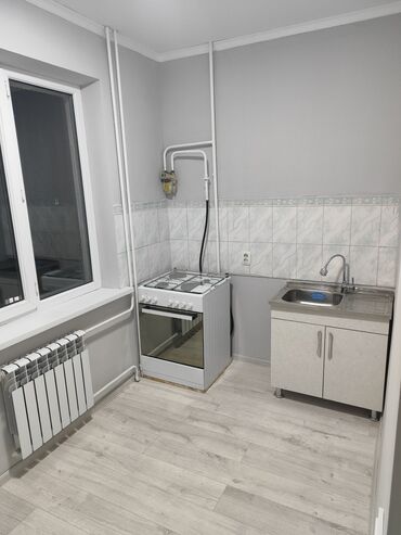 центральная мечеть: 1 бөлмө, 36 кв. м, 105-серия, 6 кабат, Евроремонт