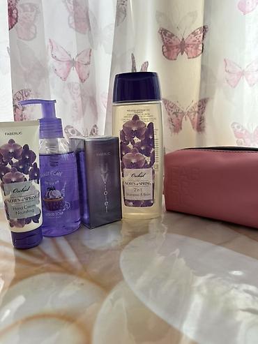 faberlik duxu: Kosmetik dəst, 5 məhsul, Yeni, Ünvandan götürmə — 1