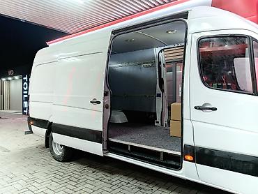 Легкий грузовой транспорт: Легкий грузовик, Mercedes-Benz — 5