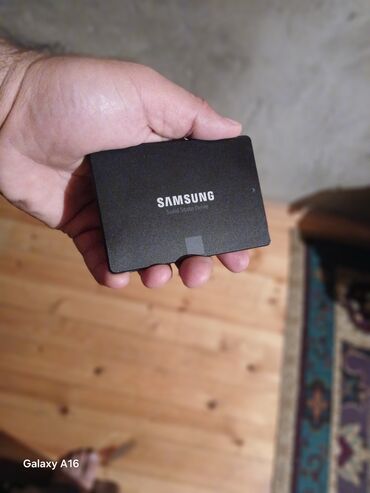 komputerlər ucuz: Xarici SSD disk Samsung, 240 GB, 2.5", İşlənmiş