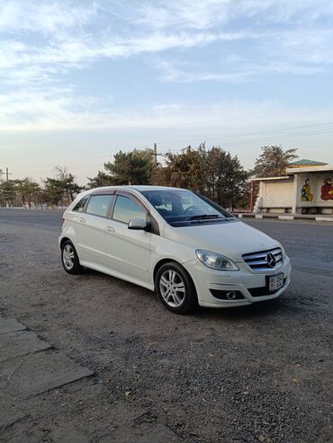 некси машина: Mercedes-Benz B-class: 2009 г., 1.8 л, Автомат, Бензин, Хэтчбэк