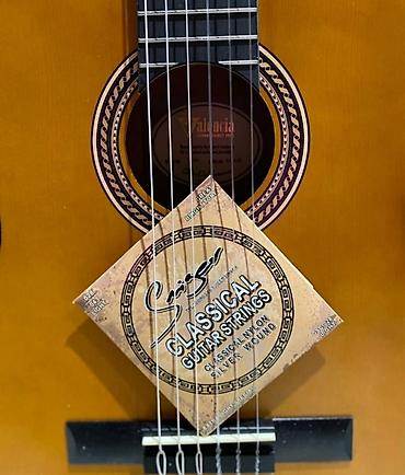 Gitaralar: Smi̇ger klassik gitara simləri 🎸 mağazamız nizami küçəsi 42 ünvanında — 1