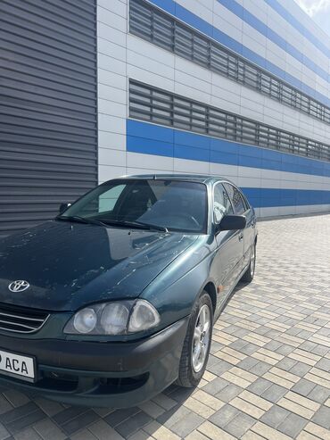 лексуз сидан: Toyota Avensis: 1999 г., 1.6 л, Механика, Газ, Седан