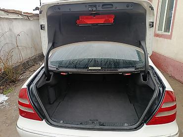 интересует: Mercedes-Benz E-Class: 2002 г., 3.2 л, Автомат, Бензин, Седан — 5