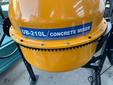 Бетономешалки, смесители: Бетономешалка Ручная, Средняя (150 - 300 л), Новый — 12