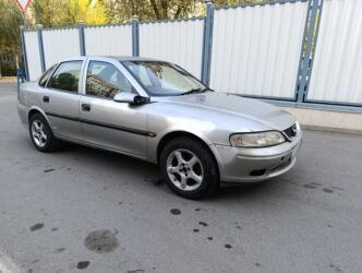 меняю дом на машину: Opel Vectra: 1998 г., 1.8 л, Автомат, Бензин