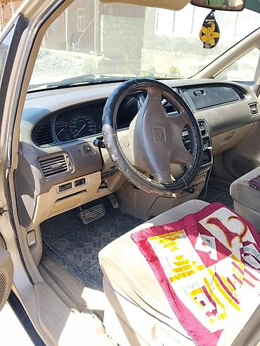 fit shuttle: Honda Shuttle: 1999 г., 2.2 л, Автомат, Бензин, Минивэн — 4