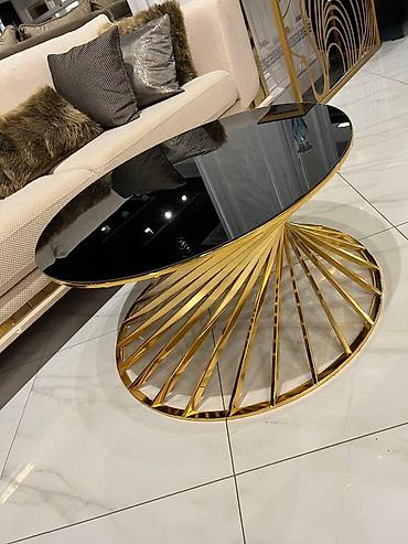 Столы для зала: Авторские дизайнерские столы с выразительными основаниями - Тип — 10