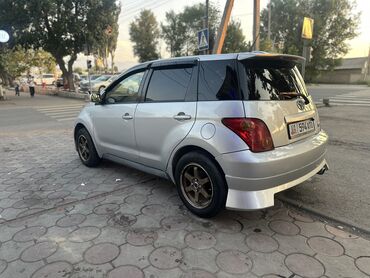 corolla runx: Toyota ist: 2001 г., 1.3 л, Автомат, Бензин, Хэтчбэк