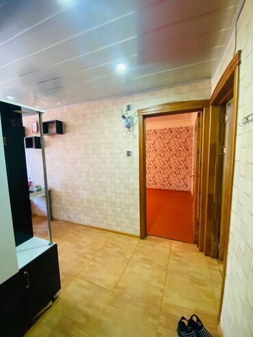 Köhnə tikili: Bakı, 3 otaqlı, Köhnə tikili, m. Neftçilər, 80 kv. m — 10