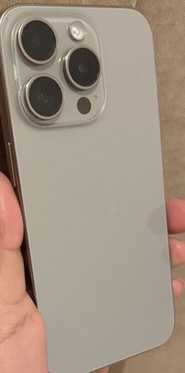 видеорегистратор с радаром: IPhone 15 Pro, Колдонулган, 128 ГБ, Күмүш, 88 %
