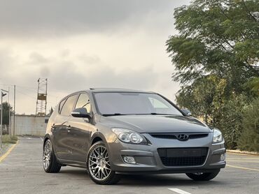 Hyundai: Hyundai i30: 1.4 l | 2009 il Hetçbek — 1