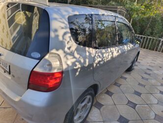 Honda: Honda Fit: 2005 г., Вариатор — 5
