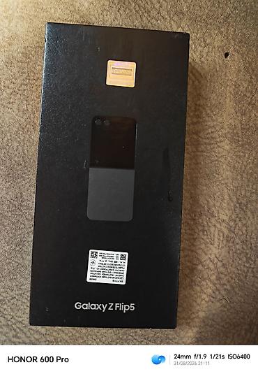 samsun j4: Samsung Galaxy Z Flip 5, 256 GB, rəng - Qara — 1