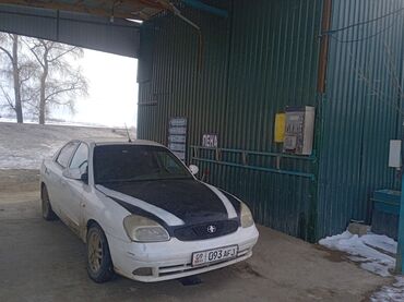 субару импреза 1 5: Daewoo Nubira: 2000 г., 1.5 л, Механика, Бензин, Седан