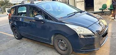 moj auto: DELOVI ZA PEUGEOT 5008 | Kompletan auto u delovima Polovni — 1