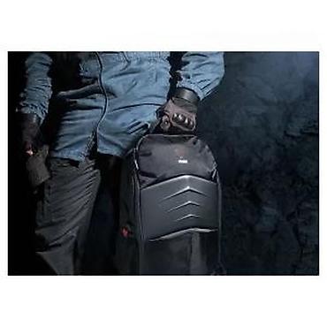 Futrole i torbe za laptopove: Ruksak za laptop sa ojačanom prednjom pločom - Moderan crni dizajn sa — 20