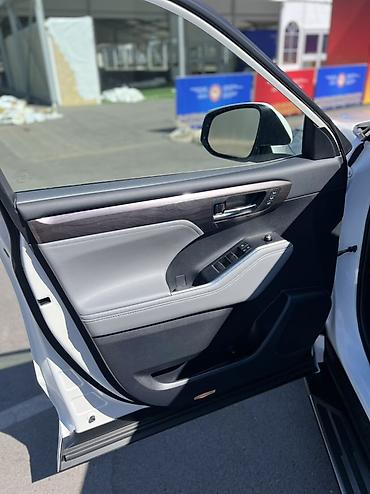 133: Toyota Highlander: 2020 г., 2.5 л, Автомат, Гибрид, Кроссовер — 5