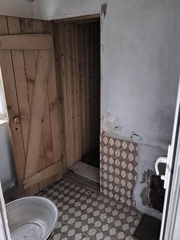 Продажа домов: Дом, 74 м², 4 комнаты, Собственник, Косметический ремонт at lalafo.kg — 11 Продажа домов: Дом, 74 м², 4 комнаты, Собственник, Косметический ремонт — 11