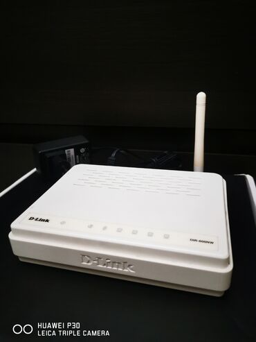 Модемы и сетевое оборудование: Продаю рабочий wi-fi роутер D-Link DIR 600NW. Все настройки сброшены