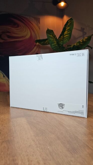 planseti: Samsung Galaxy tab s10+ Yeni bağlı qutuda. İstifadə edilməyib