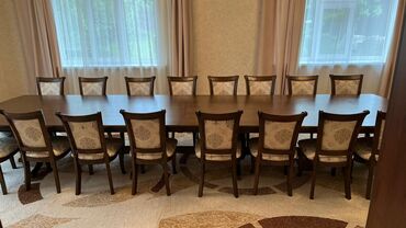 стол и четыре стула: Комплект стол и стулья Б/у
