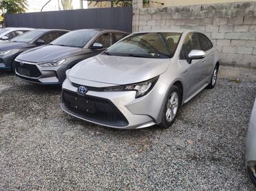 купить коробку передач бу: Toyota : 2020 г., Вариатор, Гибрид, Седан