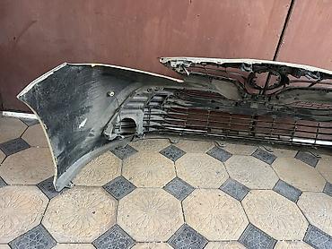 Бампер и комплектующие: Бампер Toyota, Б/у, Аналог — 7