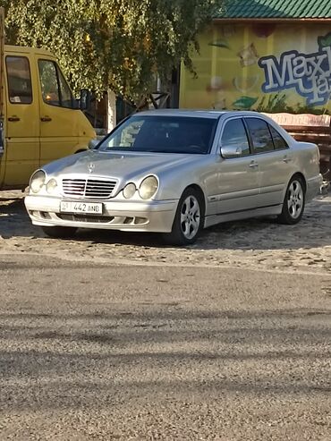 зимний: Mercedes-Benz E 240: 2003 г., 2.4 л, Механика, Бензин, Седан