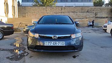 Honda: Honda Civic: 1.3 l | 2006 il Sedan — 7